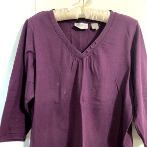 Purple 3/4 sleeve 3 button v neck tee XL
